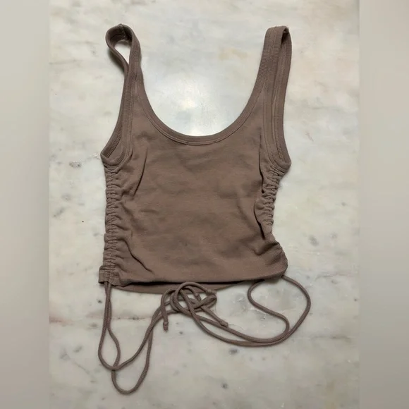 Brown Ribbed Crop Top - Picture 1 of 2